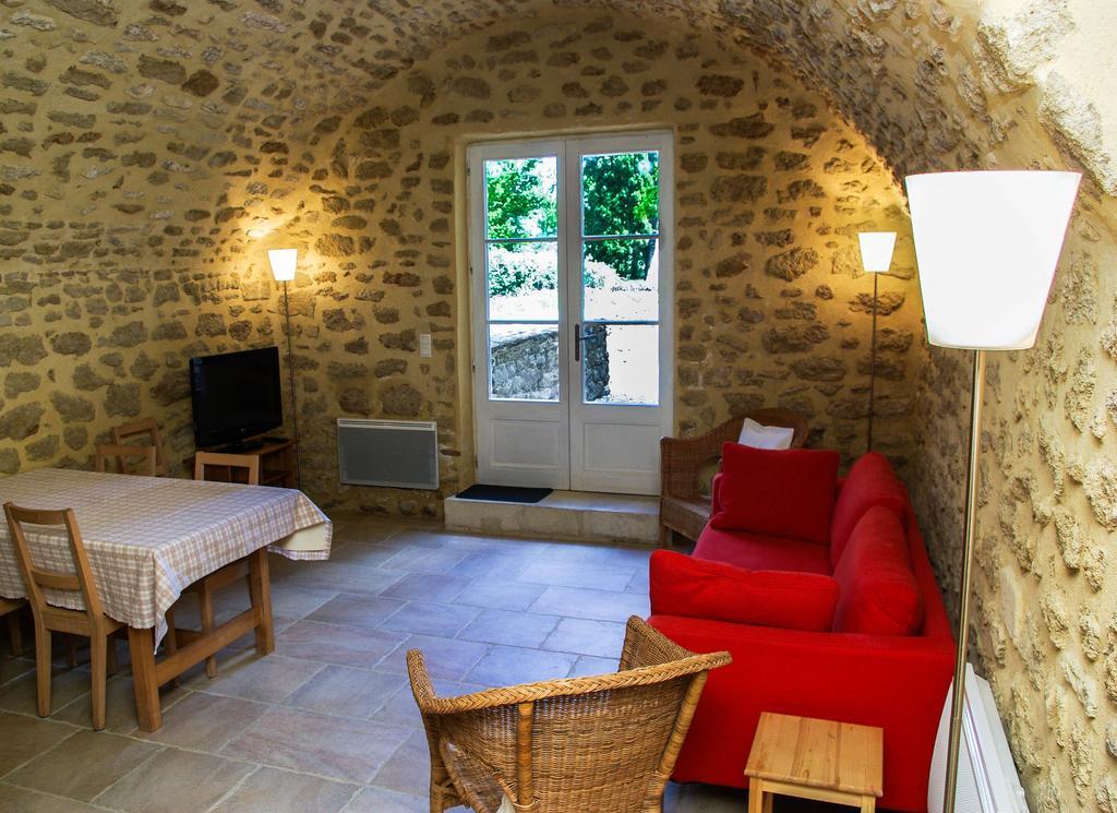 Hotel La Moutiere Colonzelle Pokoj fotografie